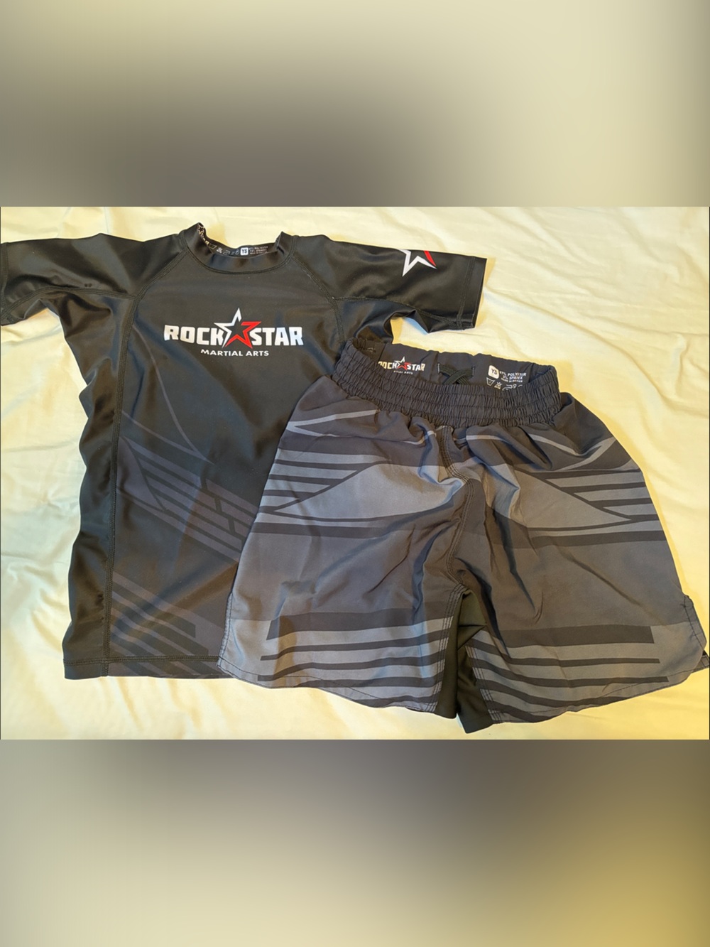 Kids Rockstar no Gi uniform Black & Gray Rash Guard Set size YS